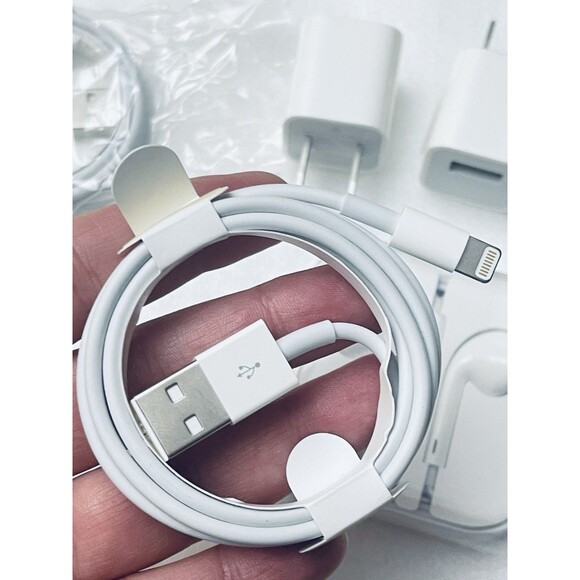 Authentic Apple Accessories Lightning Cables Power Adapters AUX Earbuds NEW - Picture 2 of 9